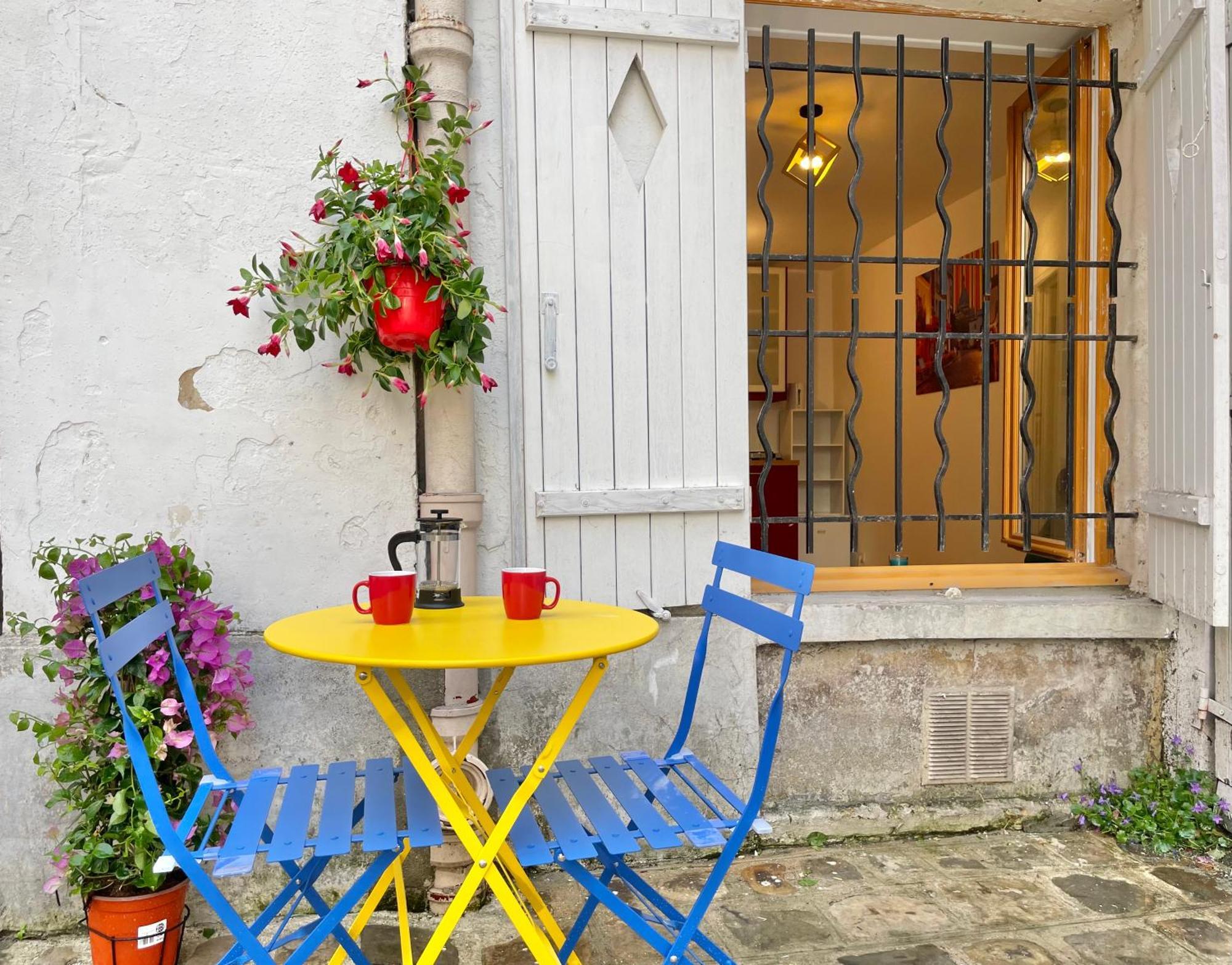 Apartamento Heart Of Montmartre Cute & Cozy París Exterior foto